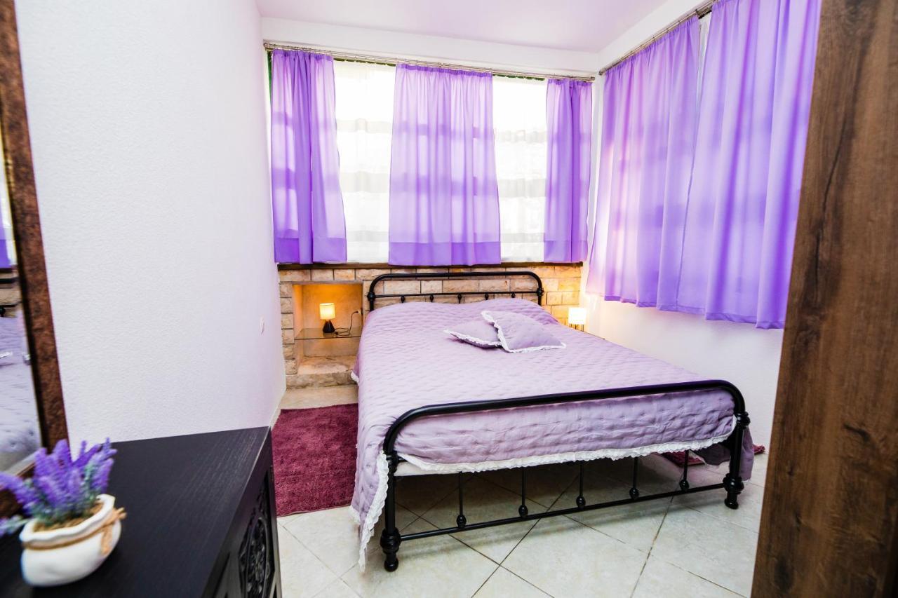 Glicinia Apartamento Šibenik Exterior foto