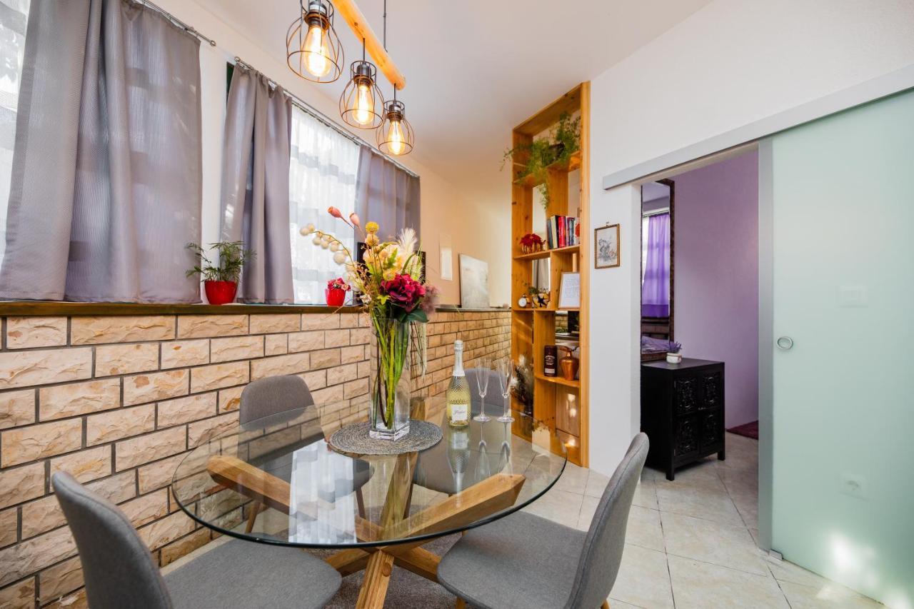 Glicinia Apartamento Šibenik Exterior foto